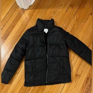 Old Navy black puffer jacket